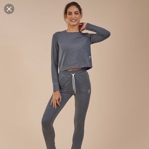 NWT GYMSHARK SOLACE SWEATER CHARCOAL